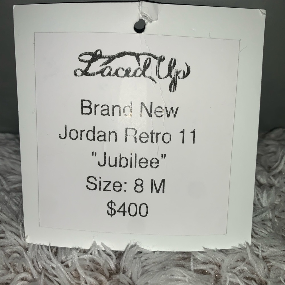 Jordan 11 Retro “Jubilee” - Picture 2 of 8